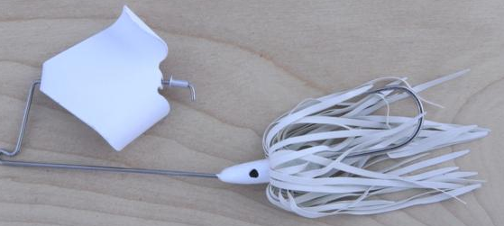 Lunker Lure Original 3/8 White/White Blade